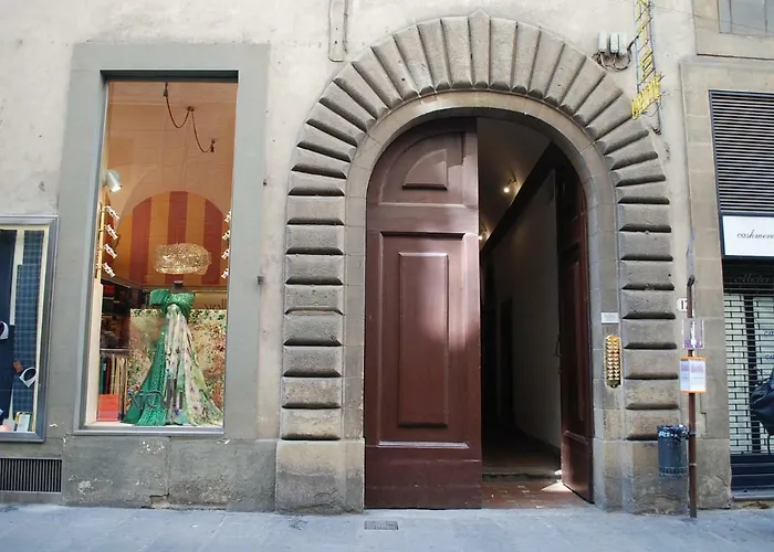 Berardi Palace - Vigna Nuova Apartment